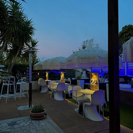 Le Dune Di Diana Πανσιόν